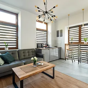 Apartmán Neo Unique & Bright Apartments, Free Parking, 15min Old Town & Kazimierz - By Homelike, Krakov
